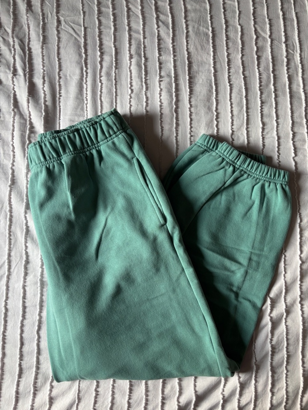 Athleta Kids Teal Green Jogger Sweatpants